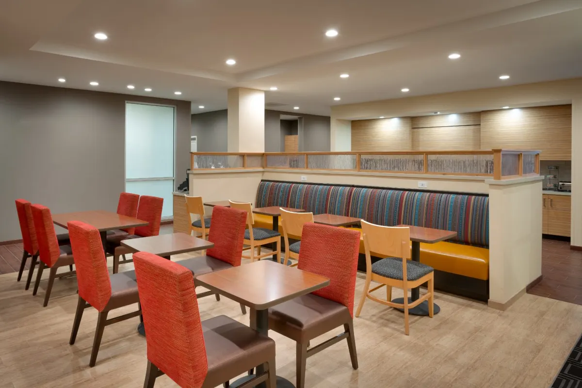 Marriott TownePlace Suites — project photo 2