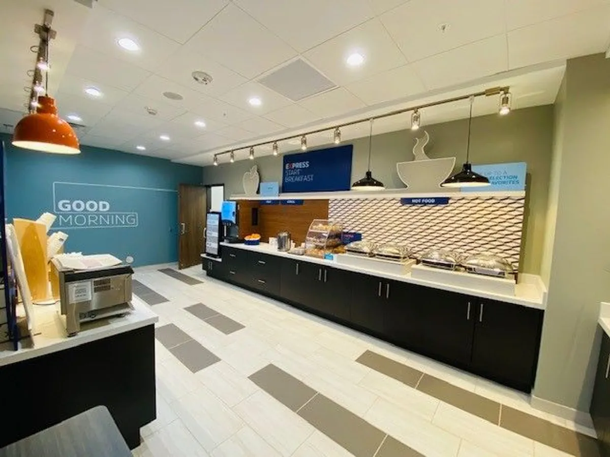 IHG Holiday Inn Express — project photo 2